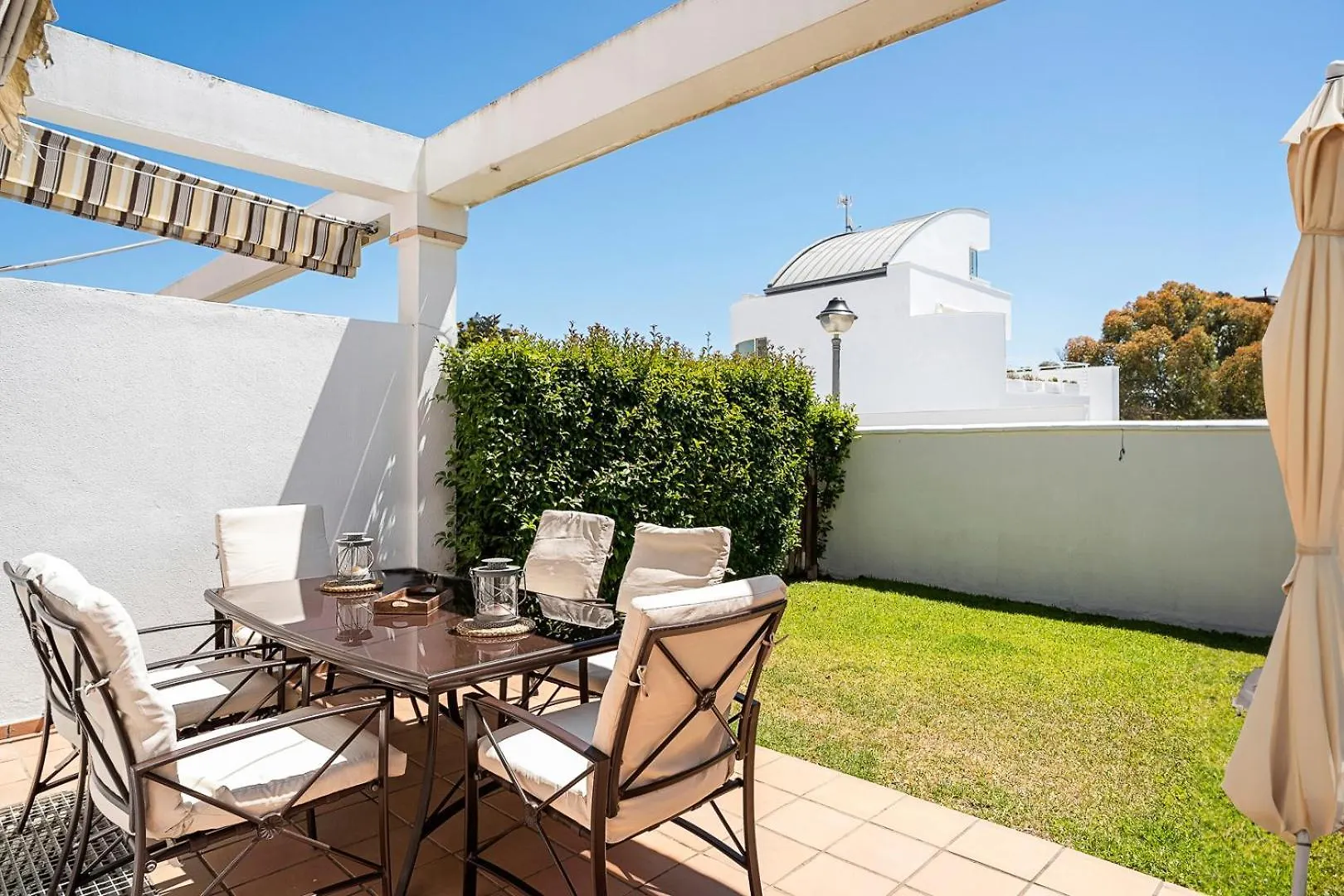 בית נופש הוילה קוניל דה לה פרונטרה Casa Poniente En Playa Fuente Del Gallo